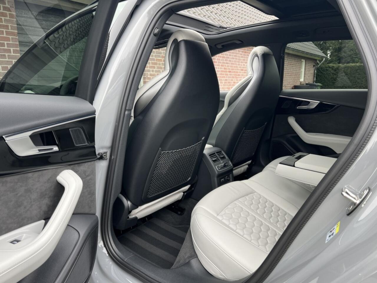 Audi RS4 2.9 TFSI Quattro Competition 450 PK Facelift Keramik Carbon