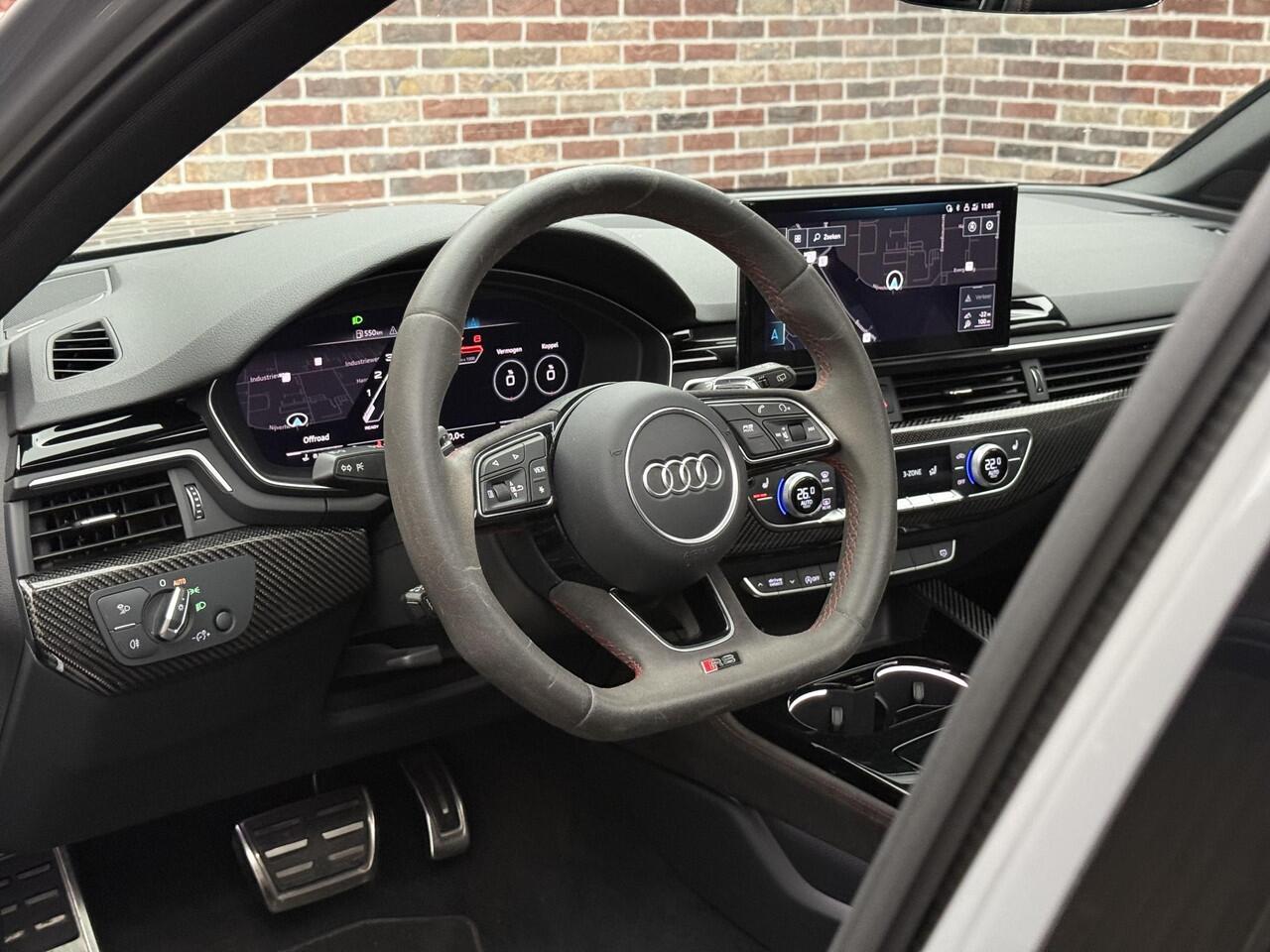 Audi RS4 Avant 2.9 TFSI quattro | Dak| Massage| Matrix LED| B&O|