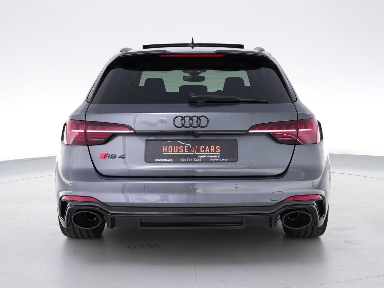 Audi RS4 quattro 2.9 TFSI RS 4 |Org. NL|dealer onderhouden|fabrieksgarantie|trekhaak|Milltek|keramisch|carbon ext.|panoramadak|B&O|memory|massage|Apple Carplay|360 camera|blind spot|