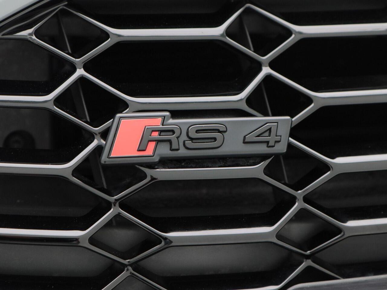 Audi RS4 Avant 2.9 TFSi 450 Pk quattro | Panoramadak | B&O Audio | Carplay | Adaptive Cruise | Stoel Verwarming | 20 Inch | 76.266 Km