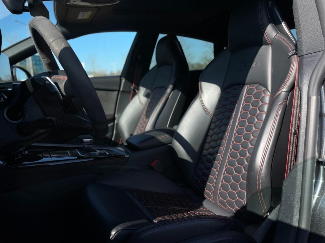 Audi RS5 2.9 TFSI DSG 450PK HUD BenO PANODAK MASSAGESTOELEN CAMERA KERAMIC