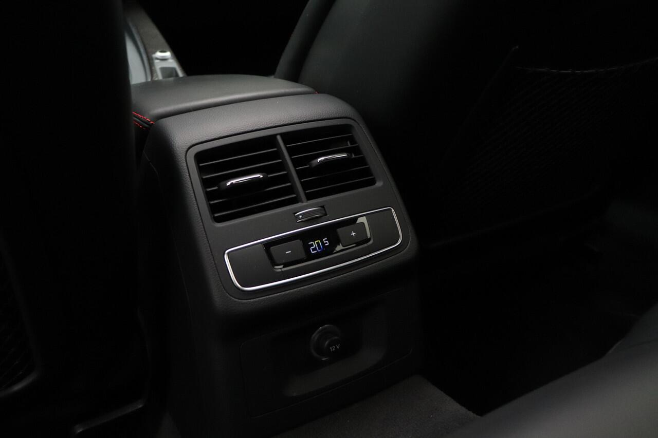 Audi RS5 Sportback 2.9 TFSI CARBON HUD Pano Massage