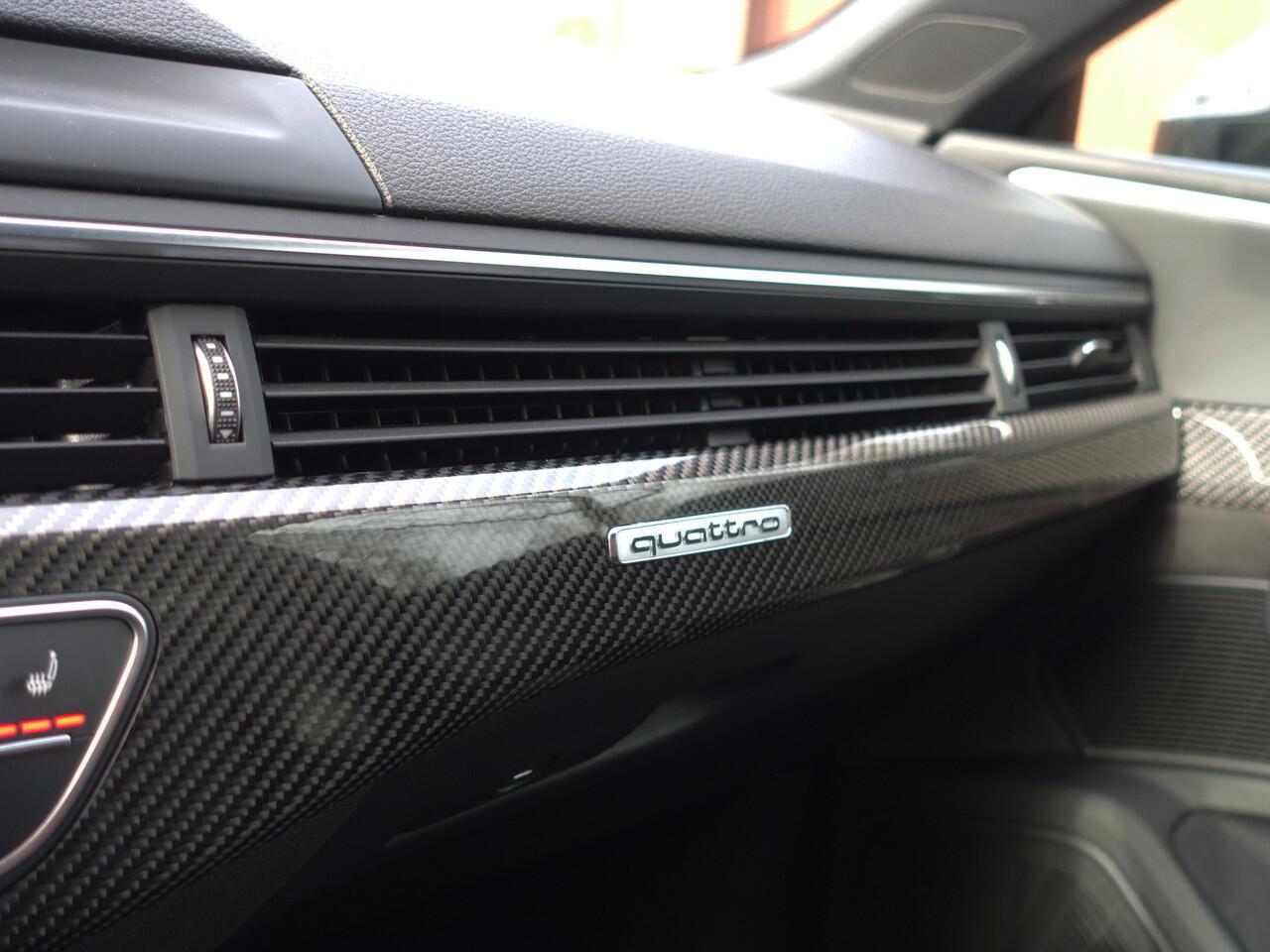 Audi RS5 2.9 TFSI Quattro Aut- RS Dynamic, Carbon Package, Ceramic, Bang Olufsen, Stoelmassage, Head Up, Memory