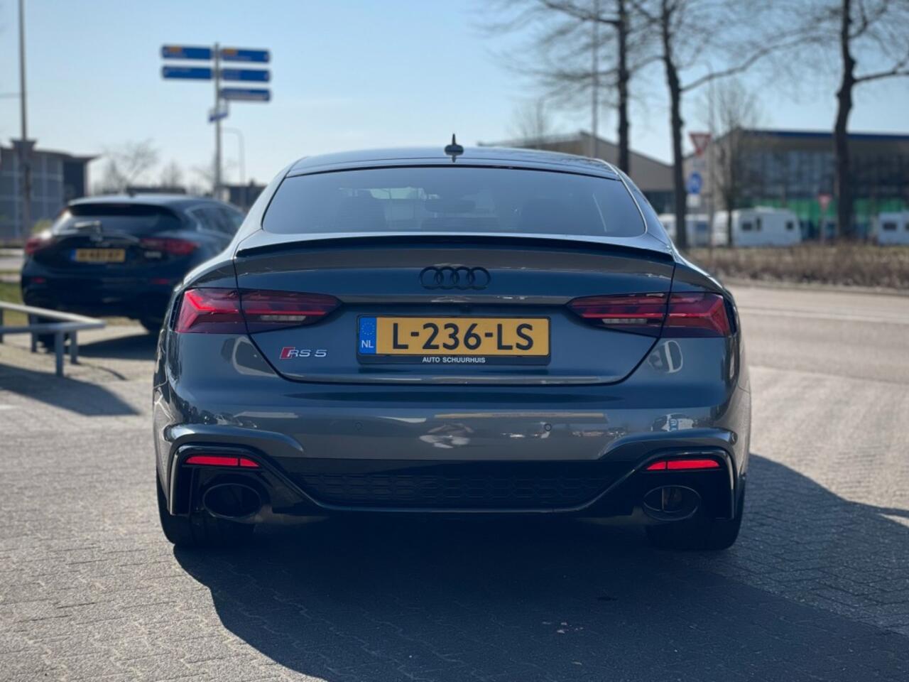 Audi RS5 2.9 TFSI DSG 450PK HUD BenO PANODAK MASSAGESTOELEN CAMERA KERAMIC