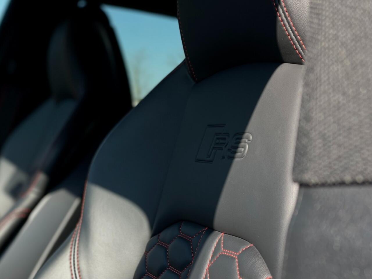 Audi RS5 2.9 TFSI DSG 450PK HUD BenO PANODAK MASSAGESTOELEN CAMERA KERAMIC