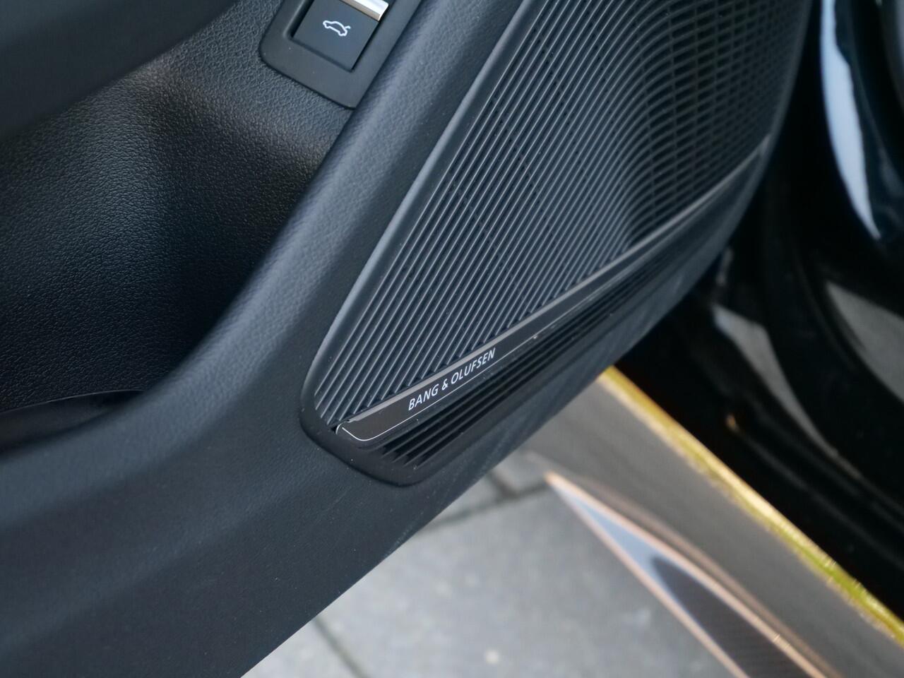 Audi RS5 Sportback 2.9 TFSI 450pk Quattro Automaat Laser LED / 20 inch / Navigatie / Leer / DAB