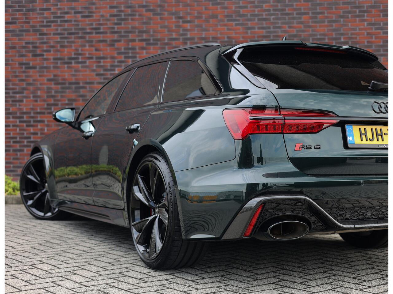 Audi RS6 Avant 4.0 TFSI quattro | Exclusive - Carbon - Pano - B&O