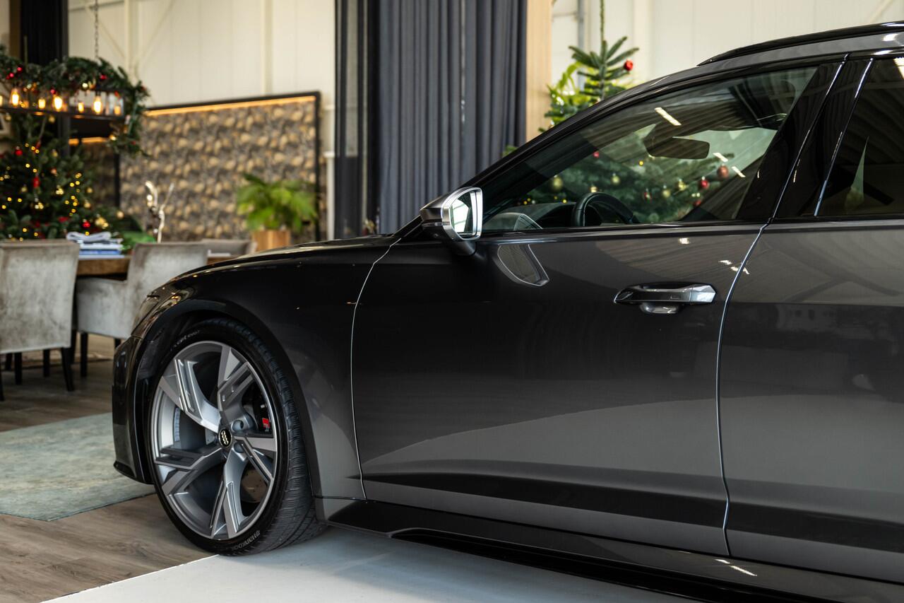 Audi RS6 Avant TFSI quattro | BTW | BLACK PACK | Trekhaak | PANO | B&O | Matrix | Stoelventilatie |
