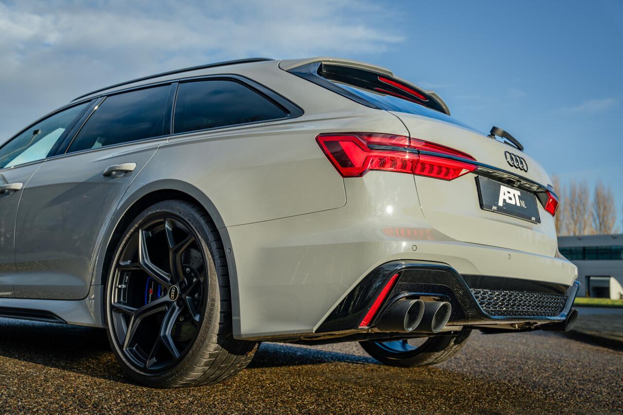 Audi RS6 Avant 4.0 TFSI quattro performance | B&O Advanced 3D | Dynamic plus | Keramische remmen | RS design pakket blauw plus | Alcantara hemel | blauw carbon interieur | DRC | Assistentiepakket plus | Panoramadak