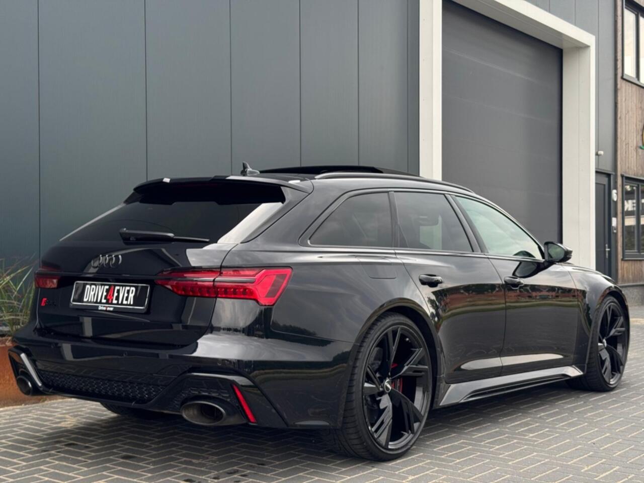 Audi RS6 RS 6 TFSI quattro FULL DYNAMIC PLUS KERAMIC PANO ACC SFEER