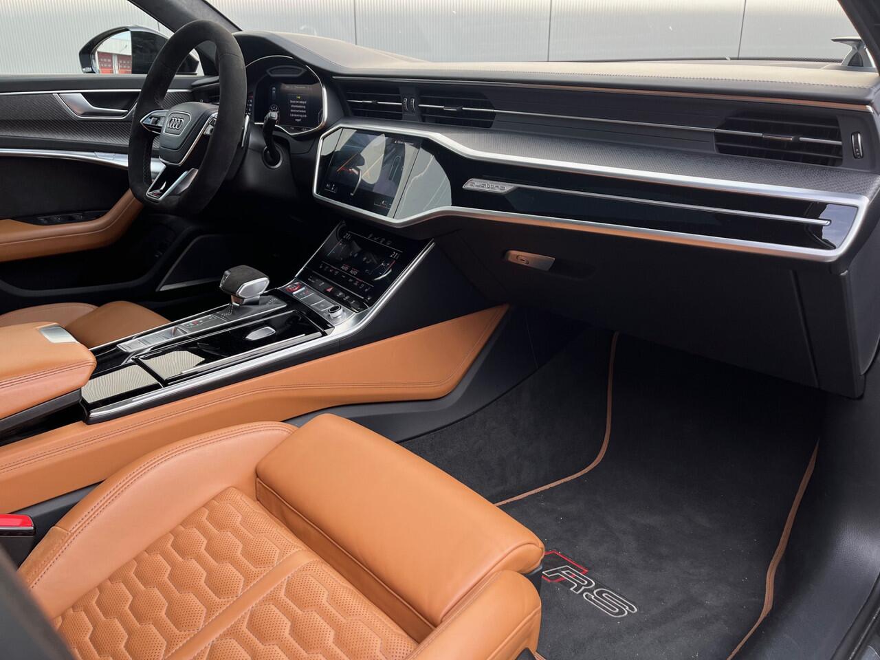 Audi RS6 RS6 TFSI quattro Exclusive Keramische / B&O plus / Luchtvering