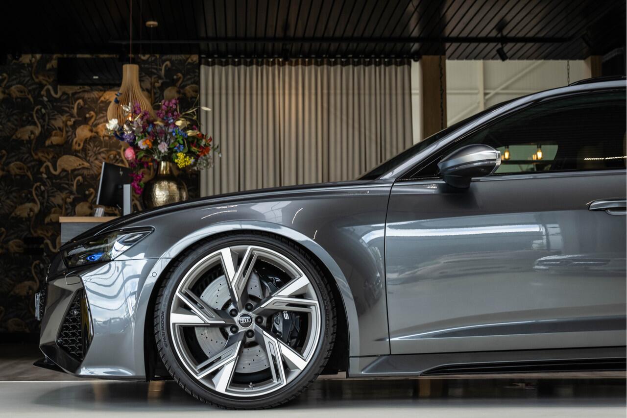 Audi RS6 Avant TFSI quattro | BTW | BLACK PACK | Trekhaak | PANO | B&O | Matrix | Stoelventilatie |