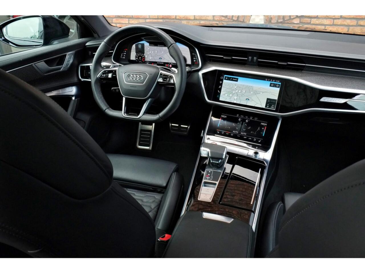 Audi RS6 TFSI Quattro Trekhaak, Keramische remmen, Panoramadak, Standkach