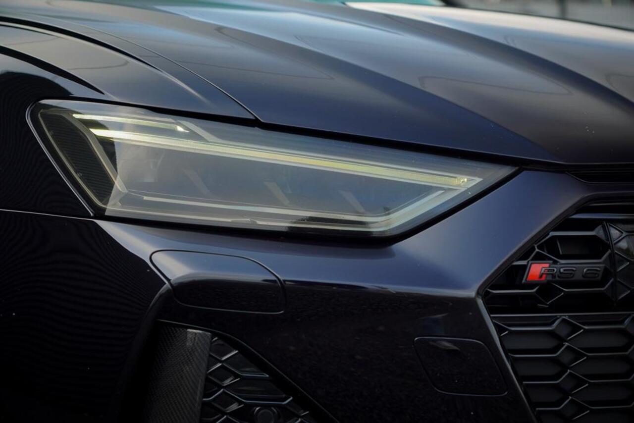 Audi RS6 A6 Avant TFSI quattro / Pano / Dynamic+ / Keramisch / Nachtzicht / Valcona