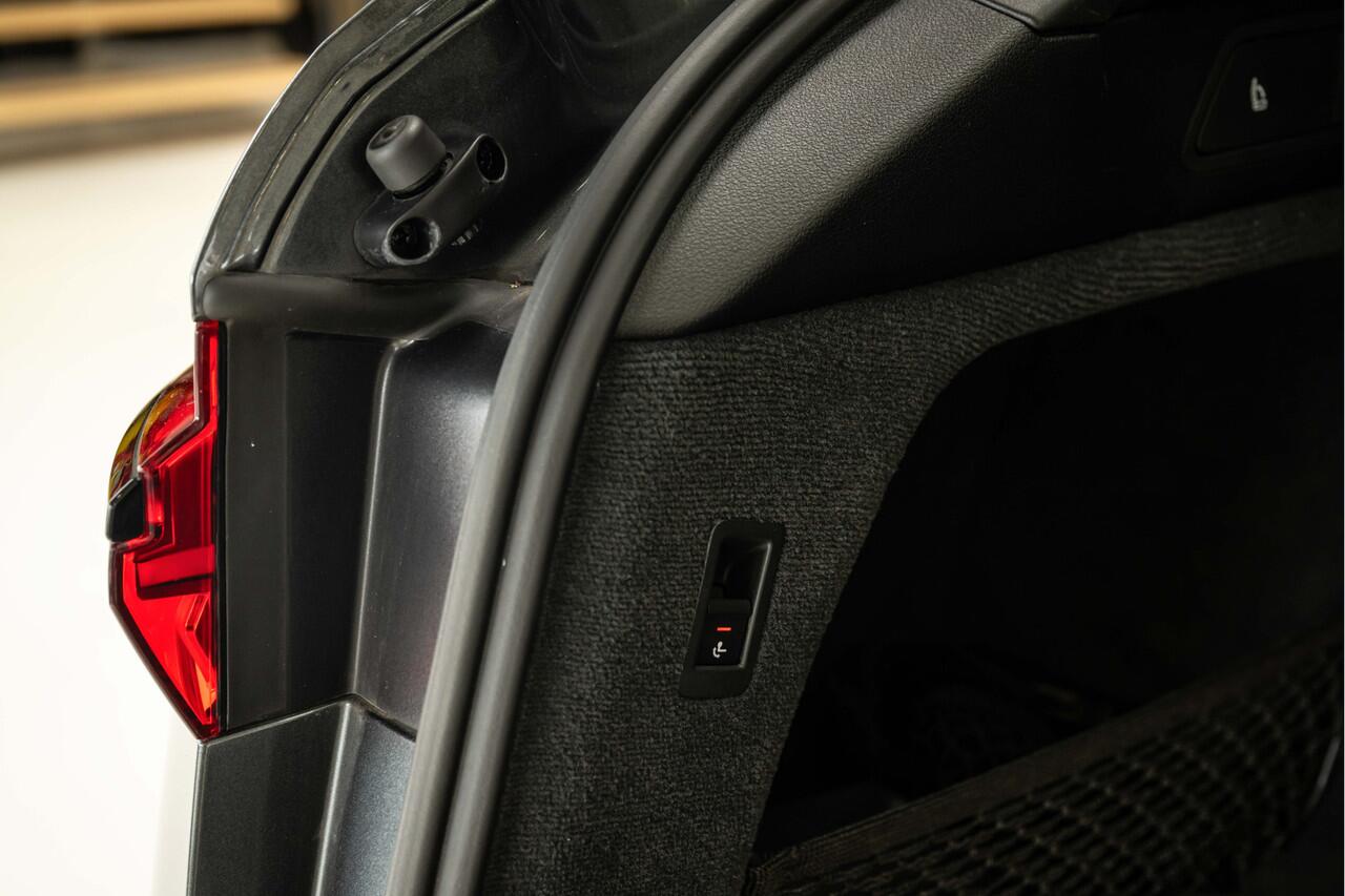 Audi RS6 Avant TFSI quattro | BTW | Trekhaak | PANO | B&O | Matrix | Stoelventilatie |