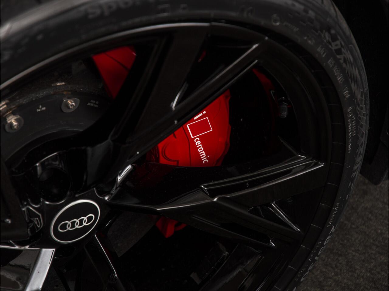 Audi RS6 TFSI quattro CERAMIC-22?-PANO-B&O