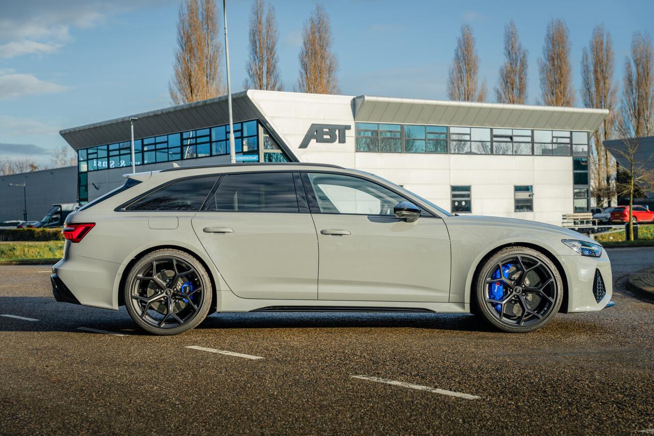 Audi RS6 Avant 4.0 TFSI quattro performance | B&O Advanced 3D | Dynamic plus | Keramische remmen | RS design pakket blauw plus | Alcantara hemel | blauw carbon interieur | DRC | Assistentiepakket plus | Panoramadak