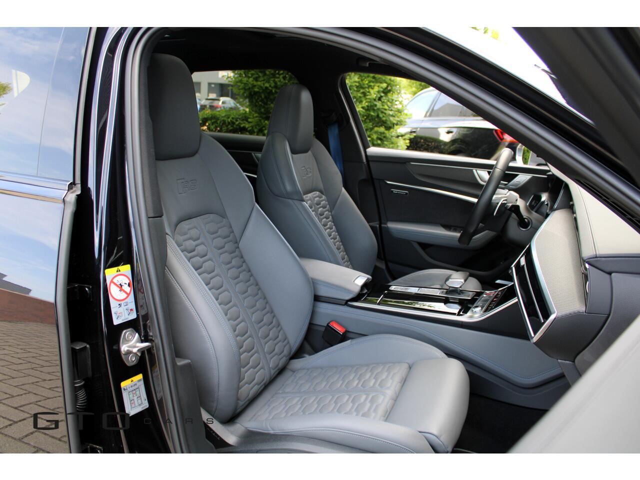 Audi RS6 Avant RS6 TFSI Quattro Audi Exclusive/Dynamic/Carbon/B&O/Sportuitlaat/BTW/Fabrieksgarantie