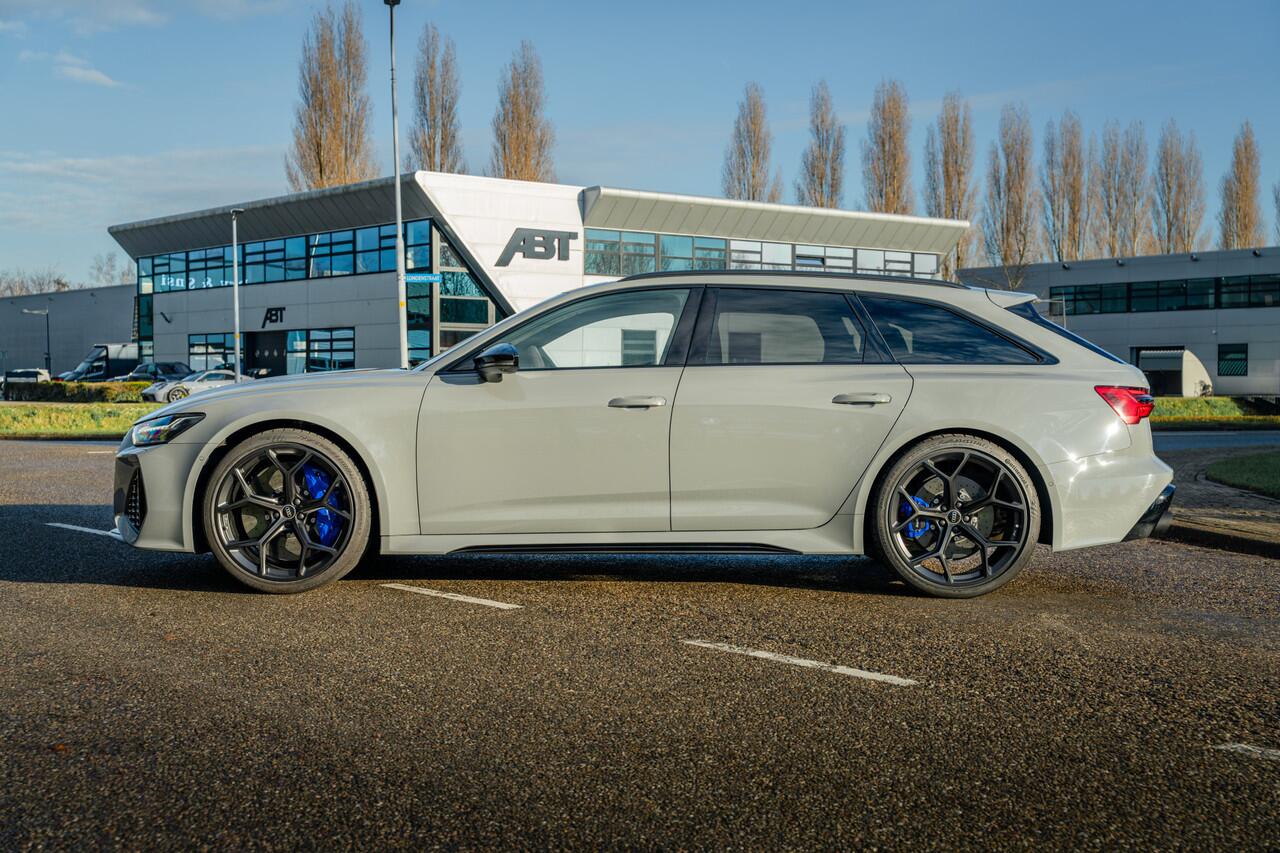 Audi RS6 Avant 4.0 TFSI quattro performance | B&O Advanced 3D | Dynamic plus | Keramische remmen | RS design pakket blauw plus | Alcantara hemel | blauw carbon interieur | DRC | Assistentiepakket plus | Panoramadak