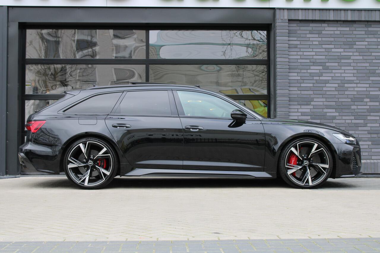 Audi RS6 Avant RS 6 TFSI quattro | DYNAMIC PLUS | KERAMISCH | HUD | 4WS | CARBON | NIGHT VISION | B&O | STUURVERW |