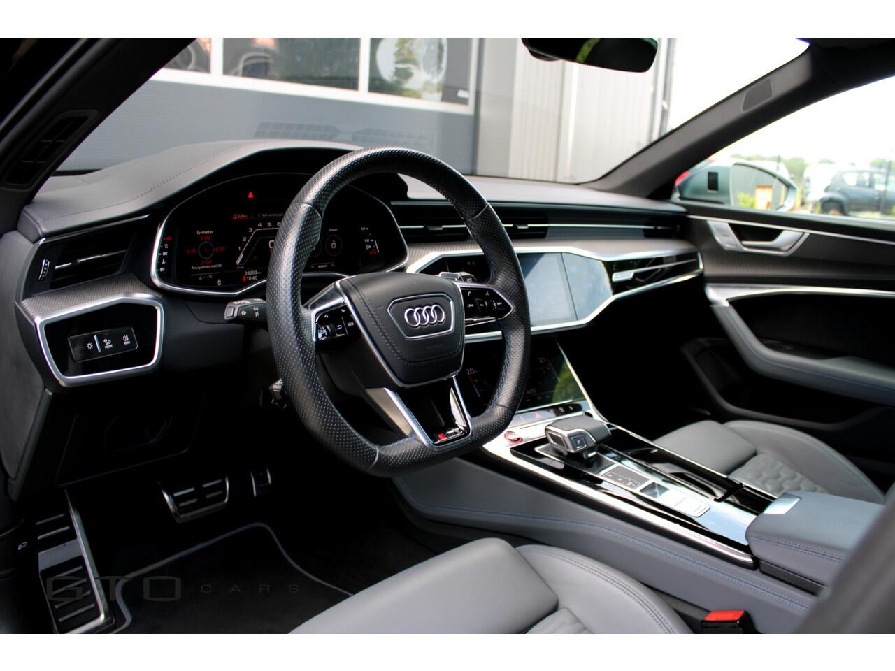Audi RS6 Avant RS6 TFSI Quattro Audi Exclusive/Dynamic/Carbon/B&O/Sportuitlaat/BTW/Fabrieksgarantie