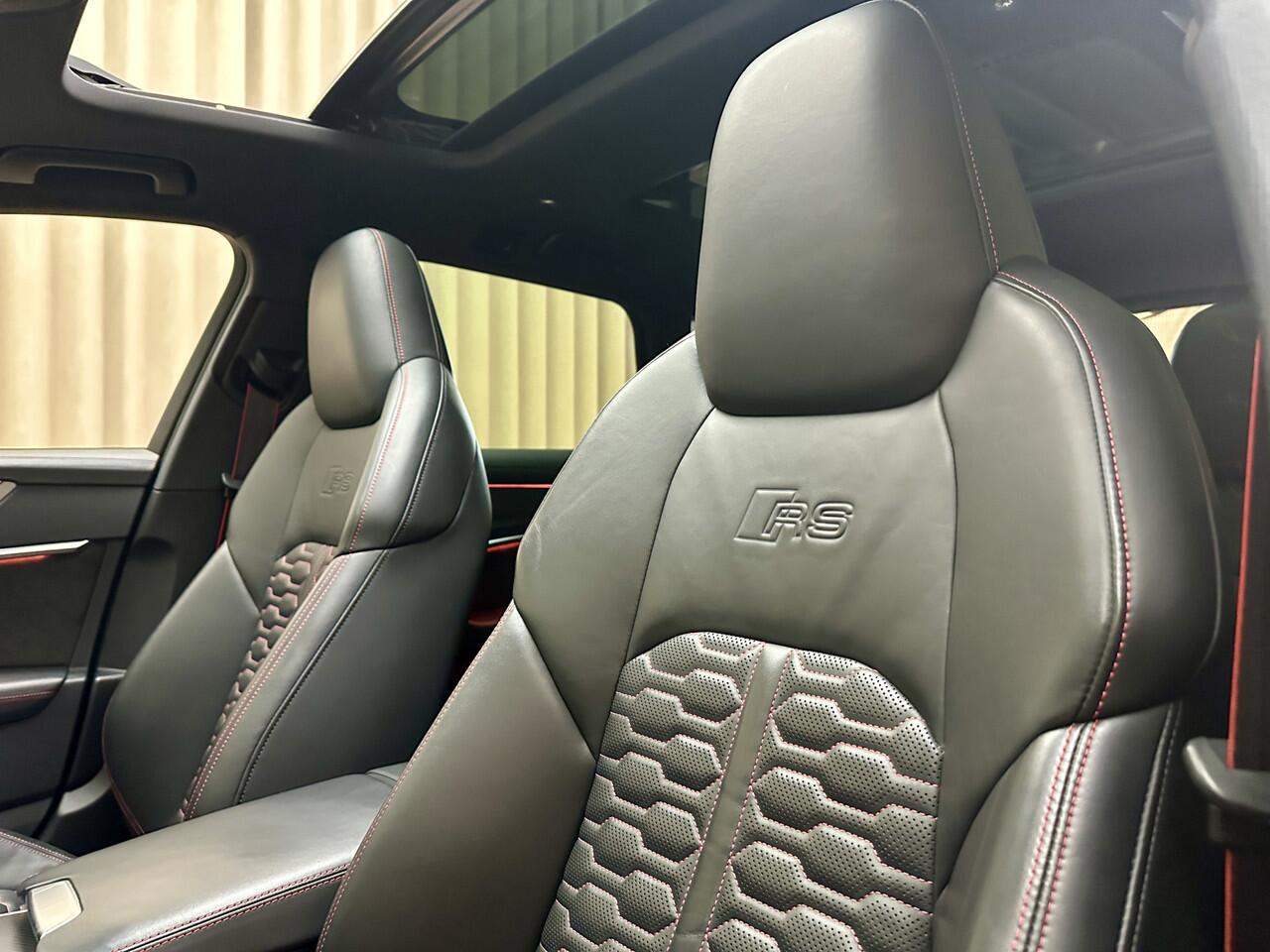 Audi RS6 C8 *ABT 700PK* Goodwood Green / Keramisch / Carbon Pakket / B&O / 22" ABT / HUD / Pano / Stoelventilatie / Soft Close / MATRIX