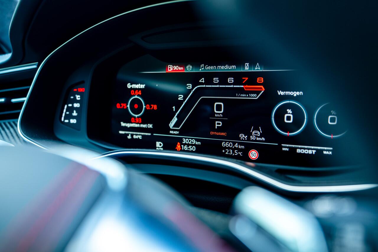 Audi RS6 Avant 4.0 TFSI quattro ABT | ABT HR22 Glossy Black | Audi Exclusive | Carbon optiek | Dynamic plus | Keramische remmen | Design pakket rood | Alcantara hemel | Panorama dak | Assistentiepakket plus | B&O Premium audio | Carbon spiegels | Carnon interieur 