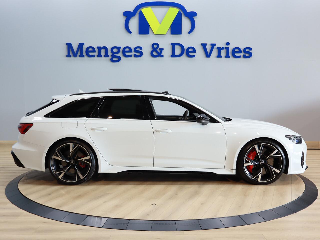 Audi RS6 Avant TFSI quattro Dynamic Plus Keramisch | 4WS | Softclose | Panorama | Laser | B&O | Stoel Ventilatie | Memory | Head UP | Design Pakket Rood