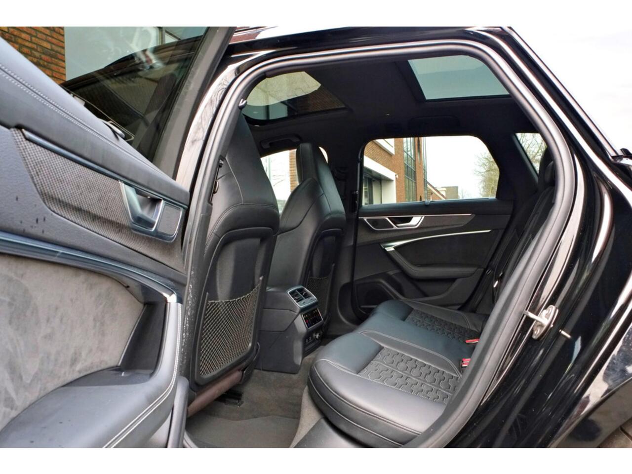 Audi RS6 TFSI Quattro Trekhaak, Keramische remmen, Panoramadak, Standkach