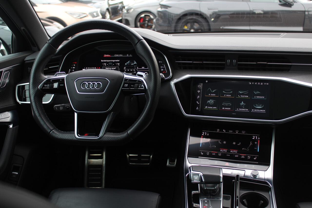 Audi RS6 Avant TFSI quattro / Trekhaak / Panoramadak / Keramisch / 360Camera / Head-up / Softclose / Standverwarming / B&O / Volleder / 22'' / Apple CarPlay / Achterasbesturing / Luchtvering / Dodehoek / DAB / ACC / St