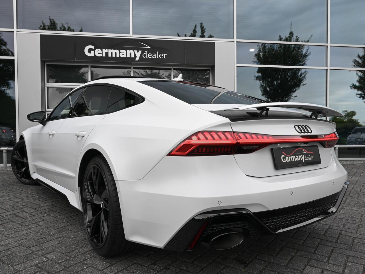 Audi RS7 Sportback 4.0TFSI 600pk Quattro Black optic Matt-Audi-Excl Keramiek B&O Pano 4W-best Softclose Carbon Head-Up
