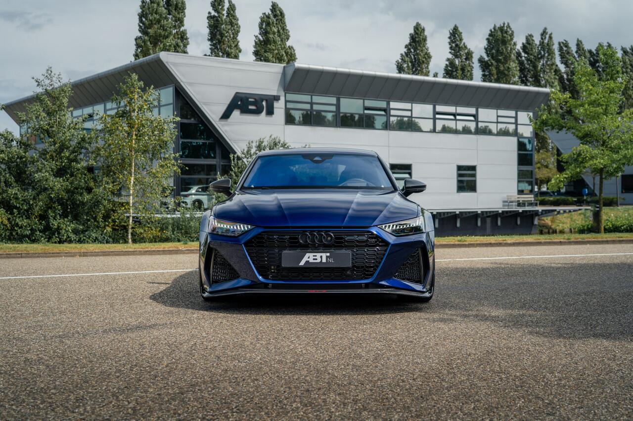 Audi RS7 Sportback ABT RS7-S | ABT HR22 matt racing gold | Akrapovic | Audi Exclusive | Carbon optiek | B&O Advanced | Dynamic plus | design pakket rood | alcantara hemel | Carbon interieur | akoestische voorruit