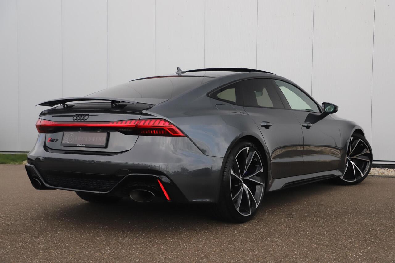 Audi RS7 4.0 TFSI RS 7 Sportback Quattro 600PK 1 Jaar Garantie 22 inch Ceramic B&O High End Alcantara Hemel Dynamic Plus Pack 4-wiel Sturing Softclose Stoelverkoeling Panoramadak Laser LED HUD 360 Camera Full Options! Nieuwstaat!