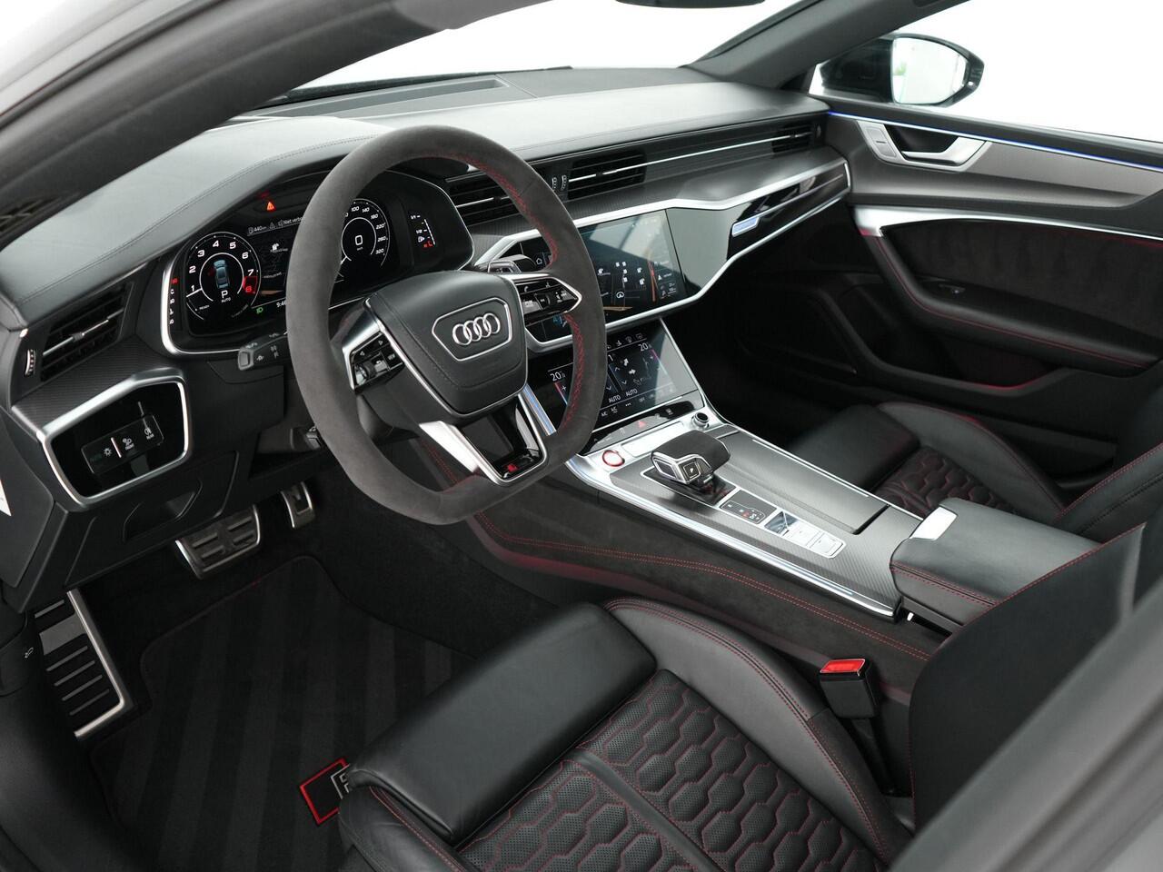 Audi RS7 Sportback 4.0 TFSI quattro |dealer onderhouden|Akrapovic|Red star downpipes|TTH turbo's|KW-suspension|Dynamic ride control|Dynamic plus|panoramadak|B&O|memory|HUD|360 camera|