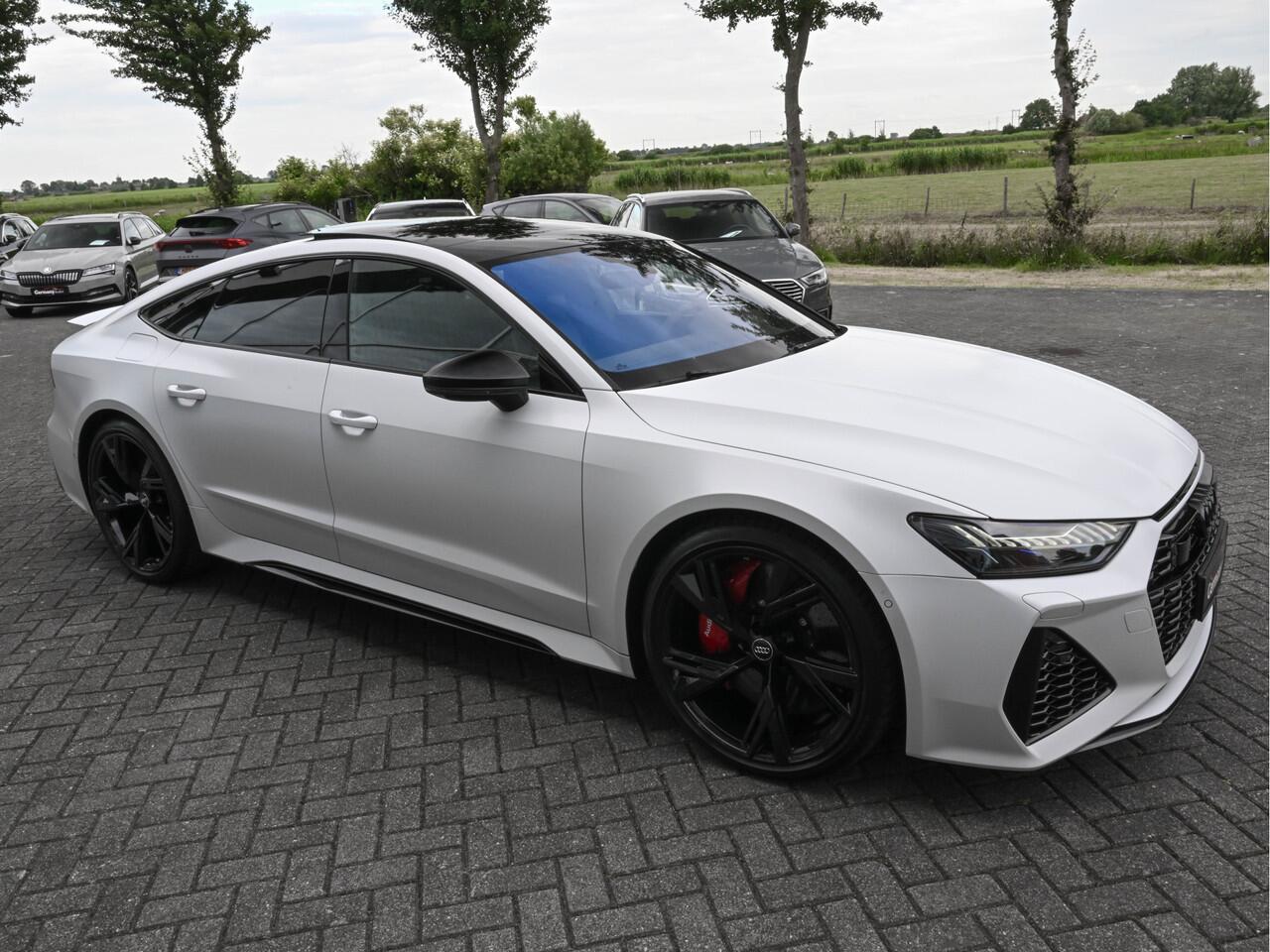 Audi RS7 Sportback 4.0TFSI 600pk Quattro Black optic Matt-Audi-Excl Keramiek B&O Pano 4W-best Softclose Carbon Head-Up