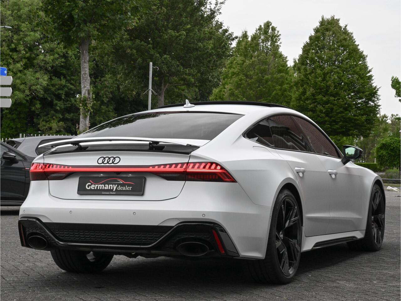 Audi RS7 Sportback 4.0TFSI 600pk Quattro Black optic Matt-Audi-Excl Keramiek B&O Pano 4W-best Softclose Carbon Head-Up