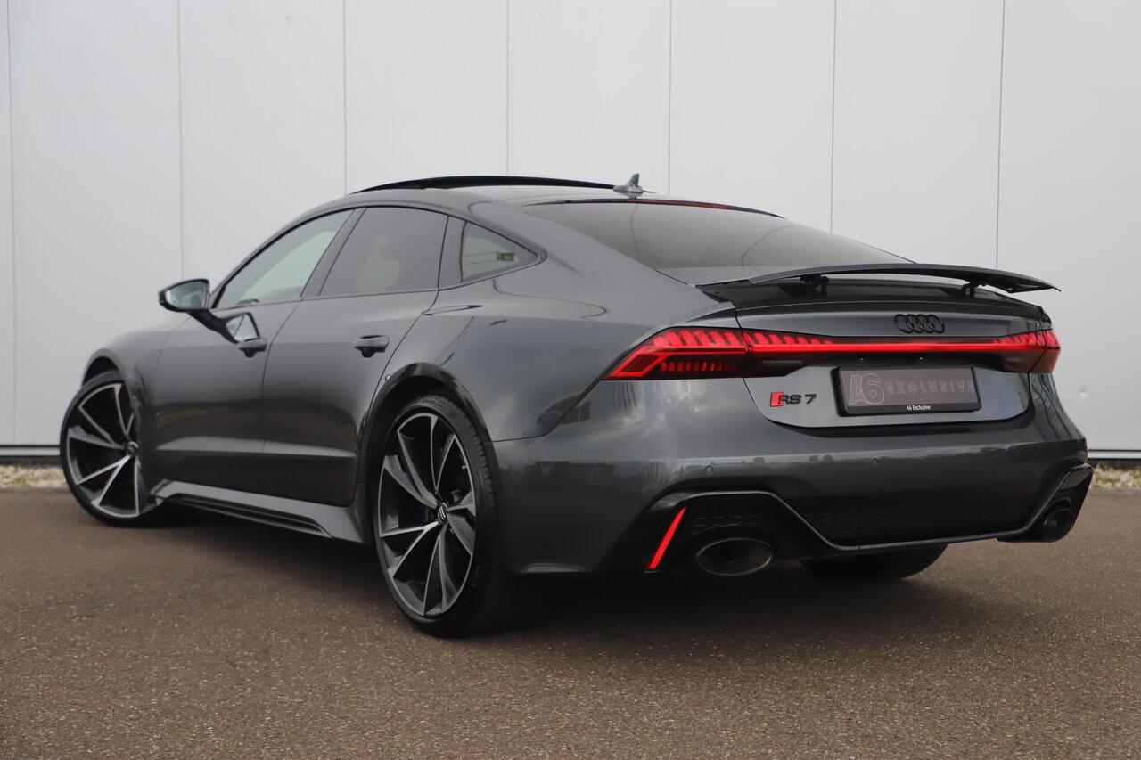 Audi RS7 4.0 TFSI RS 7 Sportback Quattro 600PK 1 Jaar Garantie 22 inch Ceramic B&O High End Alcantara Hemel Dynamic Plus Pack 4-wiel Sturing Softclose Stoelverkoeling Panoramadak Laser LED HUD 360 Camera Full Options! Nieuwstaat!