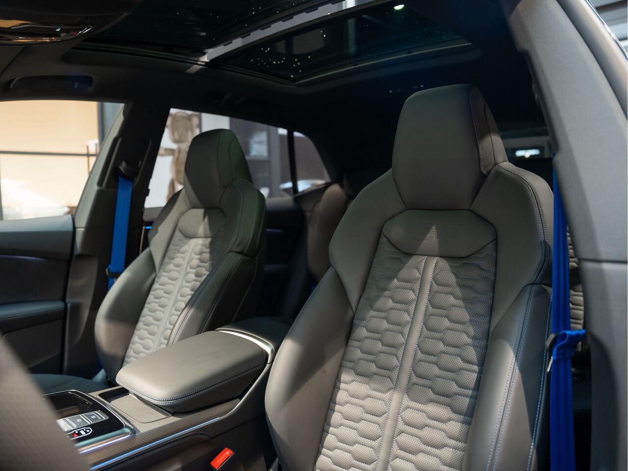 Audi RSQ8 URBAN quattro Performance RSQ8 4.0 TFSI 24' Inch Carbon