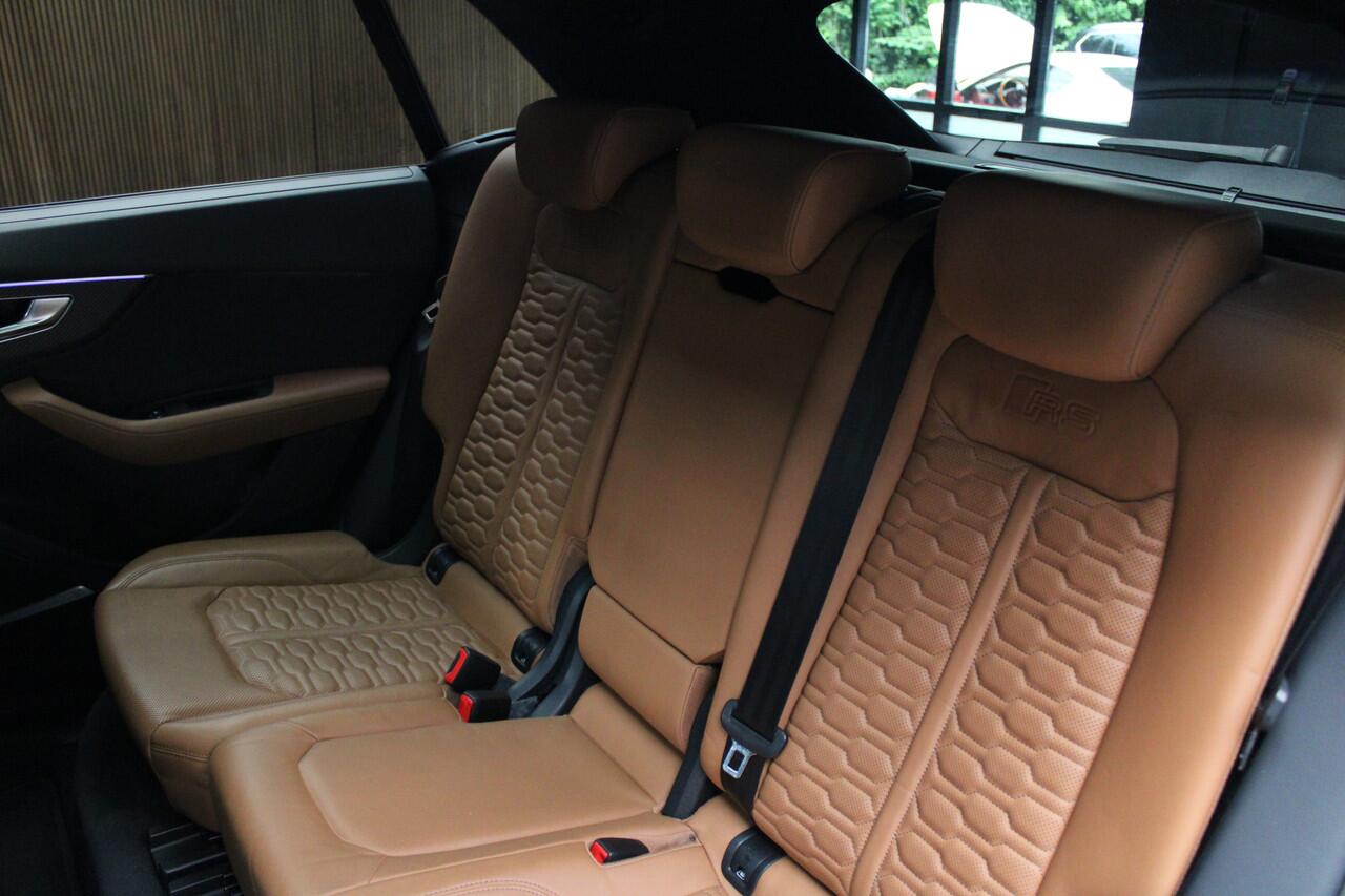 Audi RSQ8 4.0 TFSI B&O HUD Carbon ACC Panodak Leder Keyless Climate (4-zone) Elektr. bedienbaar achterklep Keyless Stoelventilatie Stoelverwarming Sportstoelen Plus Matrix LED LM velgen 23 inch BTW auto
