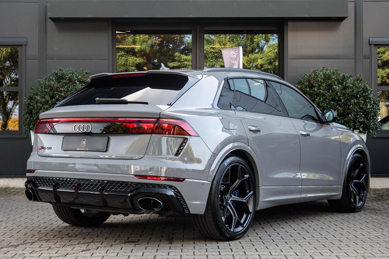 Audi RSQ8 4.0 TFSI Performance 640pk, B&O High-end, Full-option