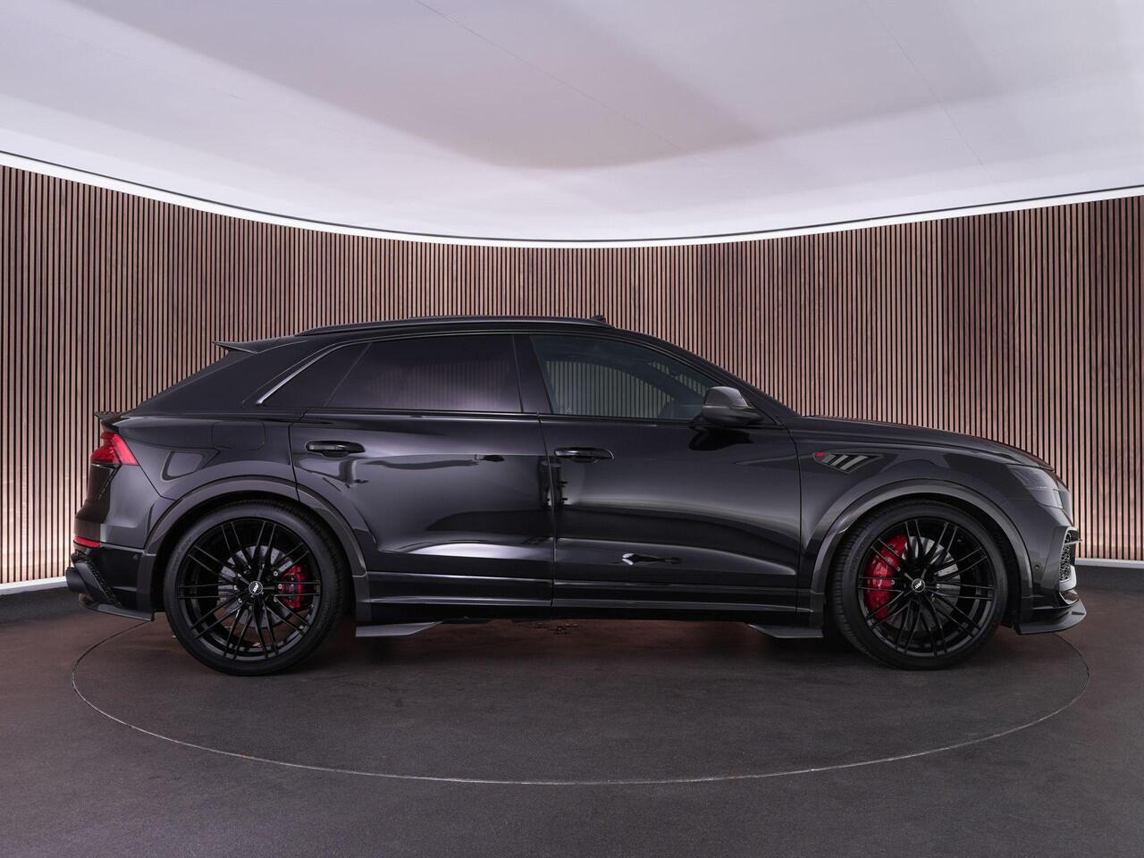 Audi RSQ8 RSQ8-R ABT 4.0 740pk TFSI quattro |Incl. BTW|1 of 125|Carbon exterieur|RS-dynamic plus|panoramadak|Bang&Olufsen|massage|HUD|memory|360° camera|stoelverwarming en verkoeling|Apple Carplay|