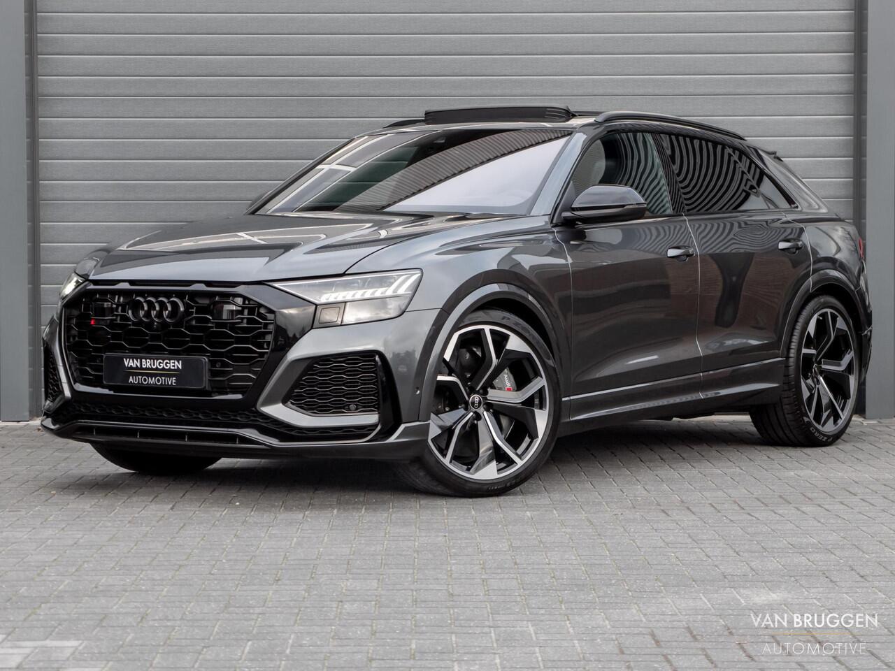 Audi RSQ8 4.0 TFSI V8 quattro Pano Keramisch Massage BTW Standkachel Alcantara 23"