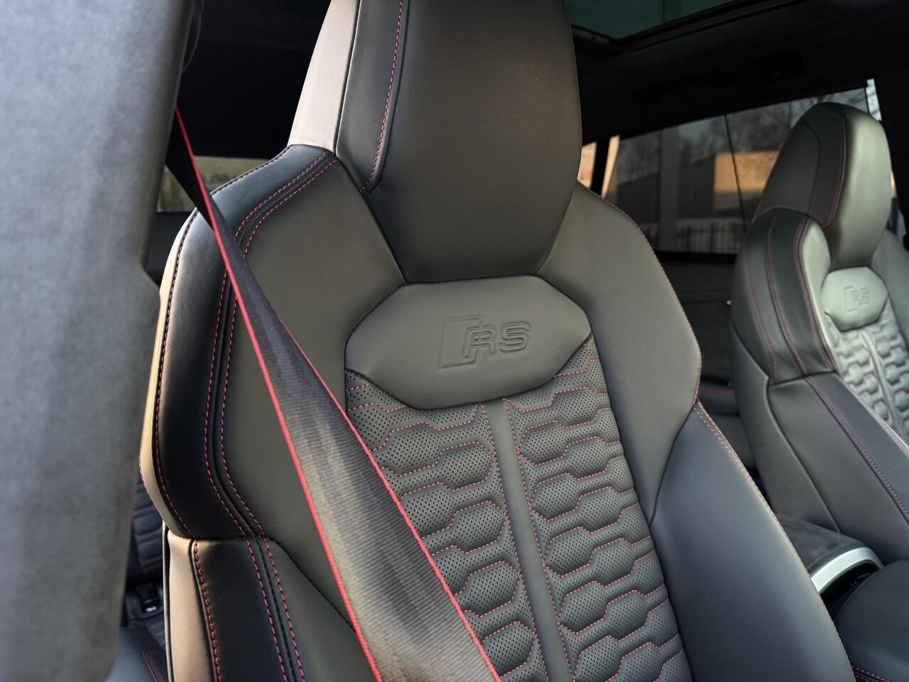 Audi RSQ8 4.0 TFSI RSQ8 quattro Dynamic +|Ceramic|CARBON|Sportuitlaat|City & Tour