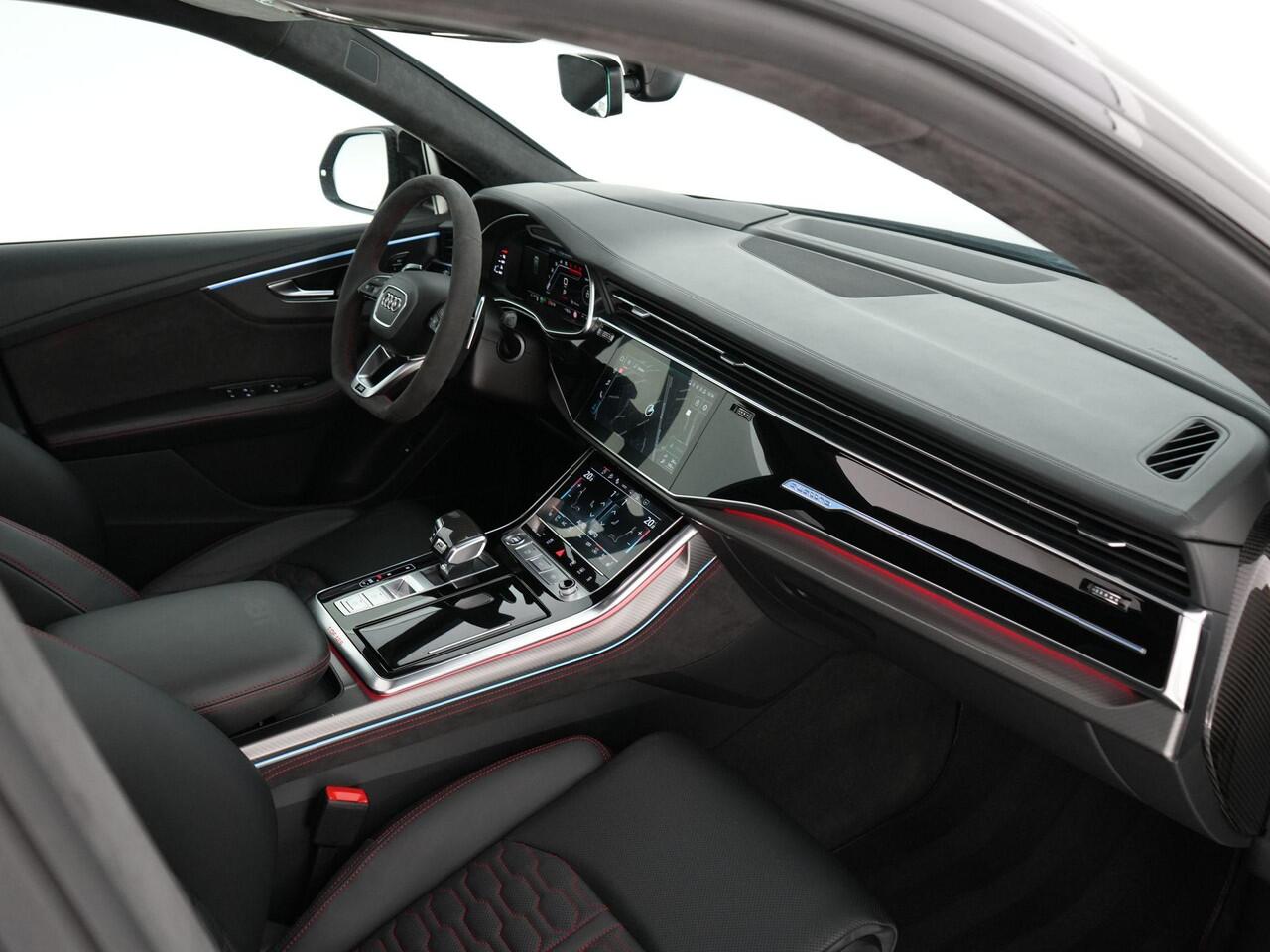 Audi RSQ8 RSQ8-R ABT 4.0 740pk TFSI quattro |Incl. BTW|1 of 125|Carbon exterieur|RS-dynamic plus|panoramadak|Bang&Olufsen|massage|HUD|memory|360° camera|stoelverwarming en verkoeling|Apple Carplay|