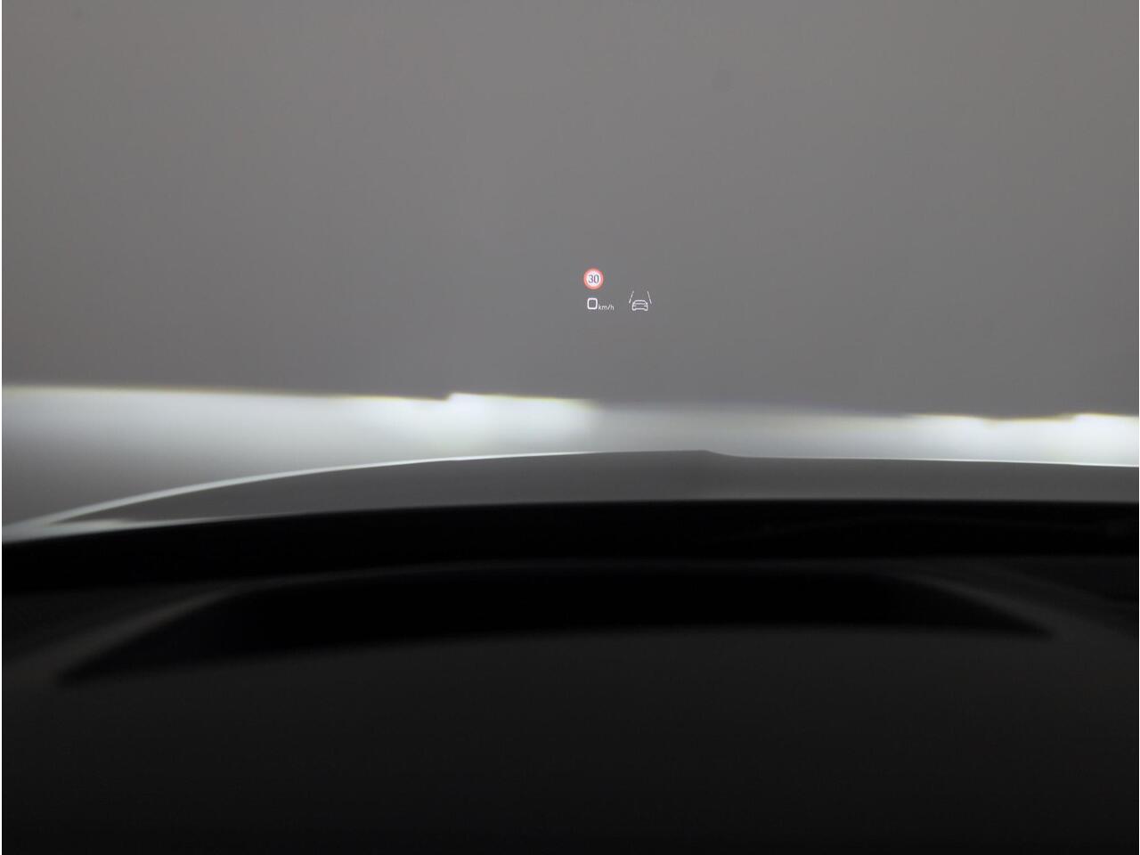 Audi RSQ8 4.0 TFSI quattro 600pk | Panoramadak | Head up Display | Memory | RS Dynamic pakket plus | Trekhaak elektrisch uitklapbaar