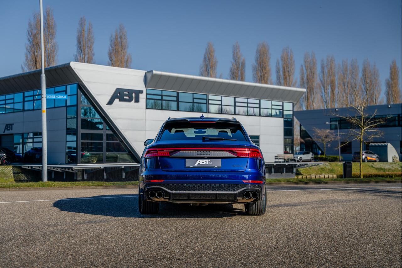 Audi RSQ8 ABT RSQ8-S 700PK | ABT HR23 Glossy Black | Dynamic plus | Carbon exterieur | Designo Mystic blauw (Audi Exclusive) | Keramische remmen | Panorama dak | alcantara hemel | RS Design pakket rood Assistentie pakket plus | Uitgebreid leder pakket | Head-up | M