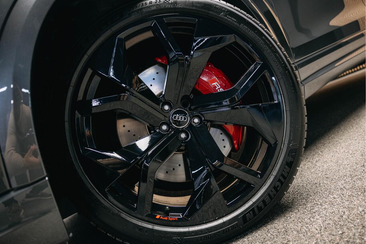 Audi RSQ8 4.0 TFSI quattro | Carbon interieur | Pano | B/O | Head-Up |