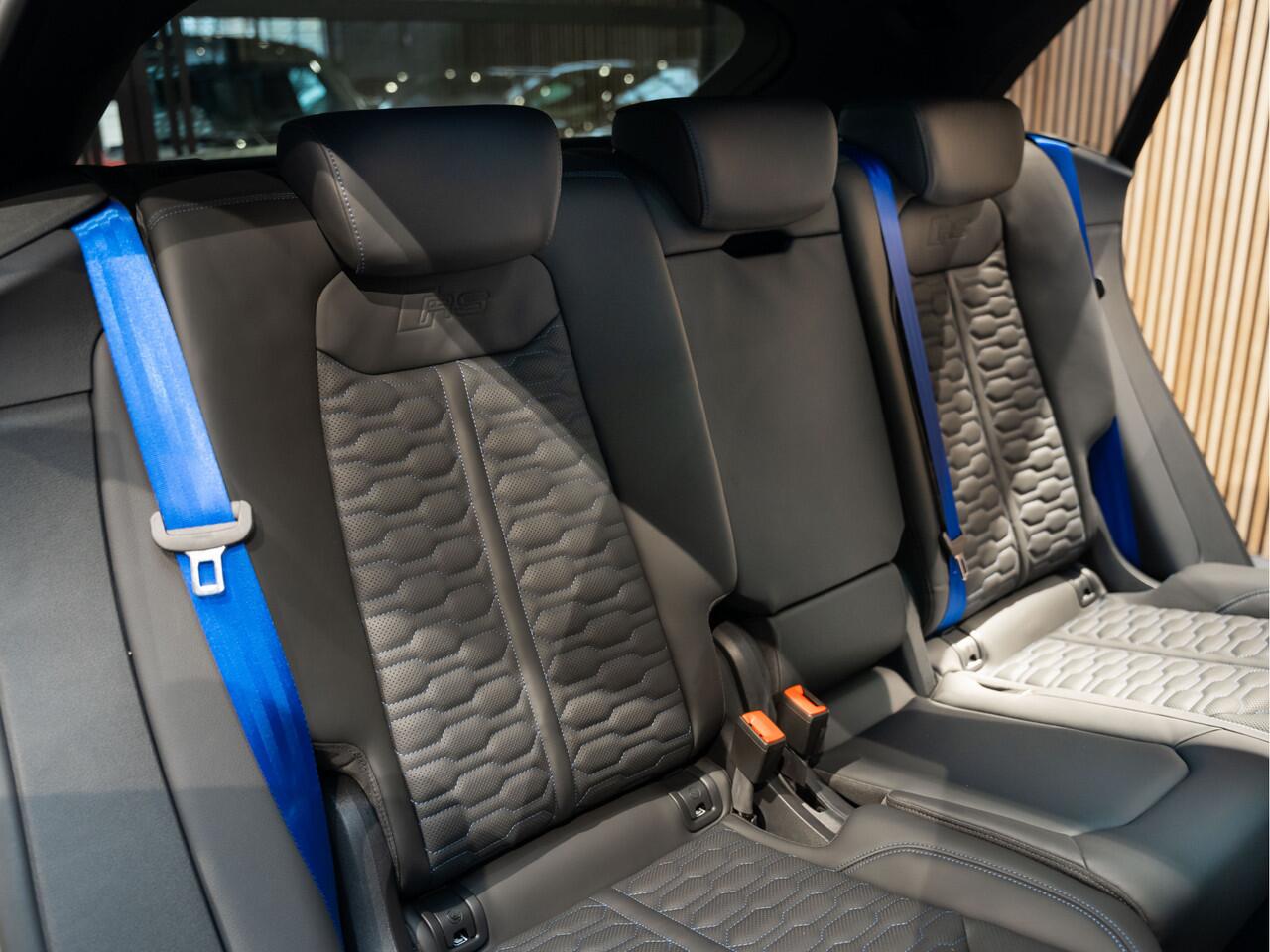 Audi RSQ8 URBAN quattro Performance RSQ8 4.0 TFSI 24' Inch Carbon