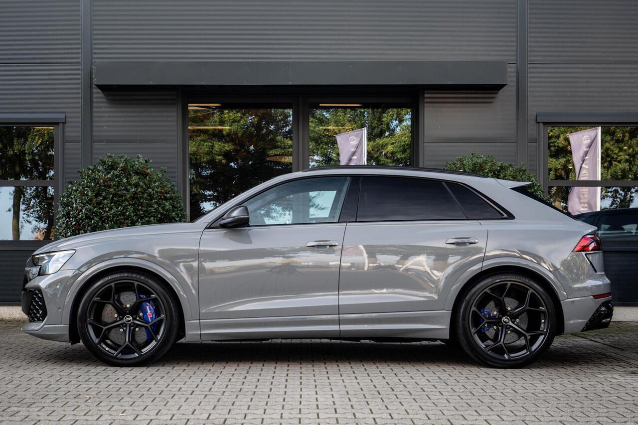 Audi RSQ8 4.0 TFSI Performance 640pk, B&O High-end, Full-options