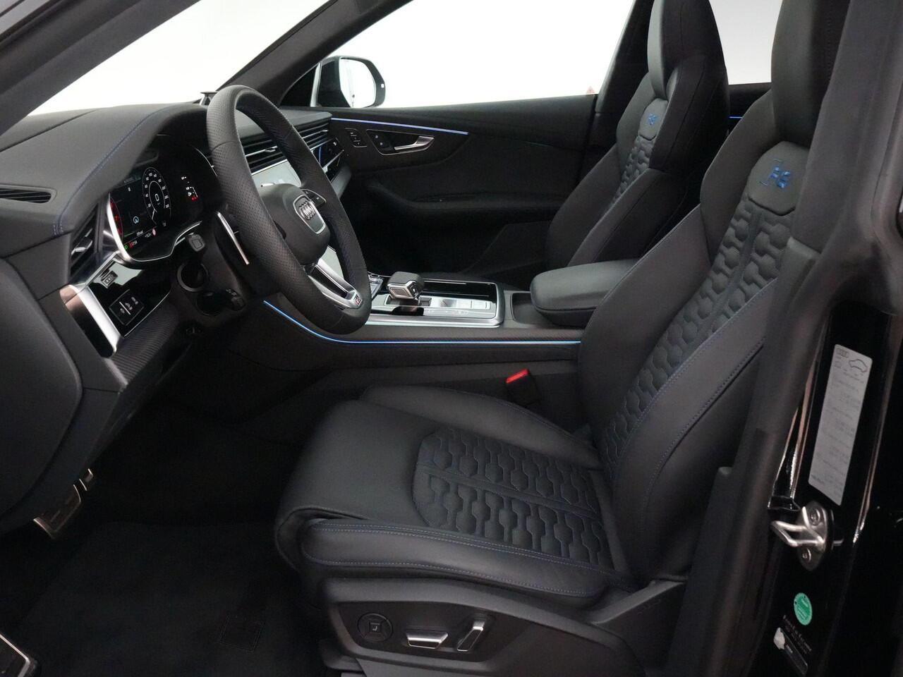 Audi RSQ8 Performance 4.0 640pk TFSI |BTW-auto|B&O advanced|RS-design blauw|pano|massage|soft close|keramisch|HUD|360 camera|matrix LED|carbon interieur|memory|elek. trekhaak|